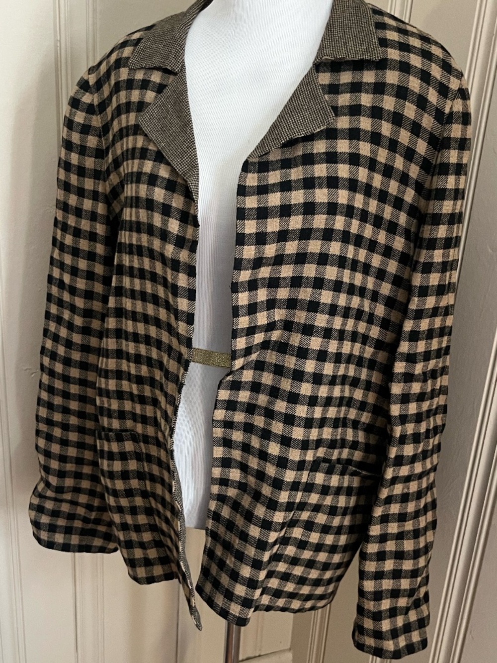 Ellen Tracy Wool Blend Plaid sweater sz 8